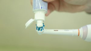 STOMATOLOGIA-DE-LA-A-LA-Z-33.00_11_35_14.Still009