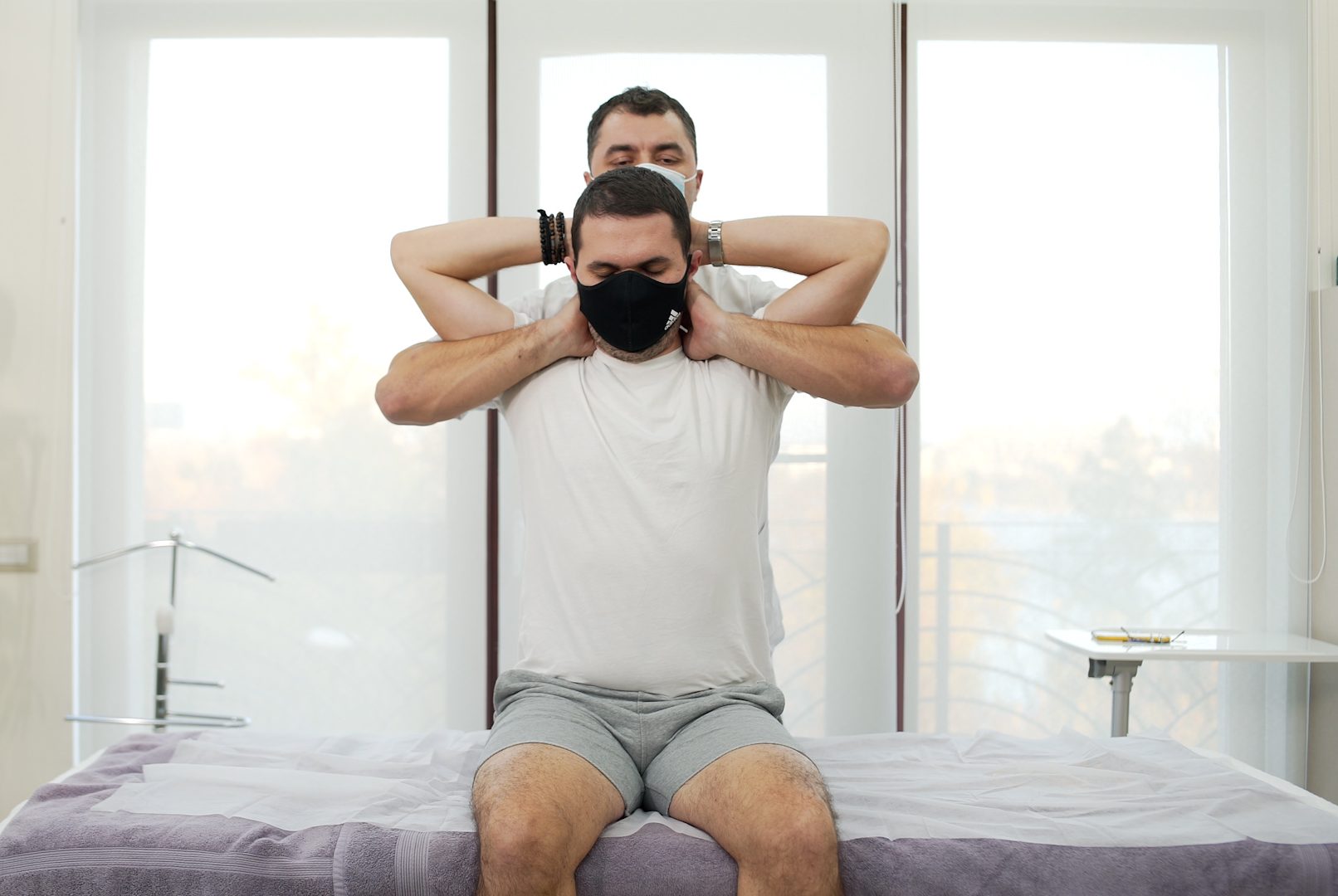 RS_SAVIN_OSTEOPATIE.00_01_59_05.Still001