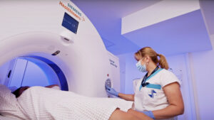 Tratamentul-accidentului-vascular-cerebral-ischemic-acut-.00_05_53_03.Still006