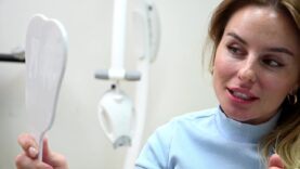 CE TREBUIE ȘTIUT DESPRE APARATUL DENTAR INVIZIBIL