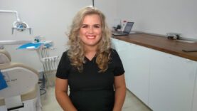 IMPLANT DENTAR CU ADIȚIE DE OS