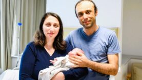 Fetita-nascuta-prematur-cu-doar-740-de-grame-SANADOR-iiii