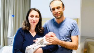 Fetita-nascuta-prematur-cu-doar-740-de-grame-SANADOR-iiii